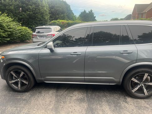 Used 2017 Volvo XC90 T6 R-Design w/ Vision Package AWD/4WD image 1