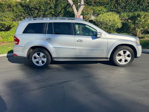 Used 2012 Mercedes-Benz GL 450 4MATIC image 1