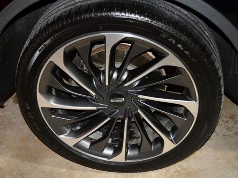 Used 2020 Lincoln Aviator Reserve w/ Equipment Group 202A image 12