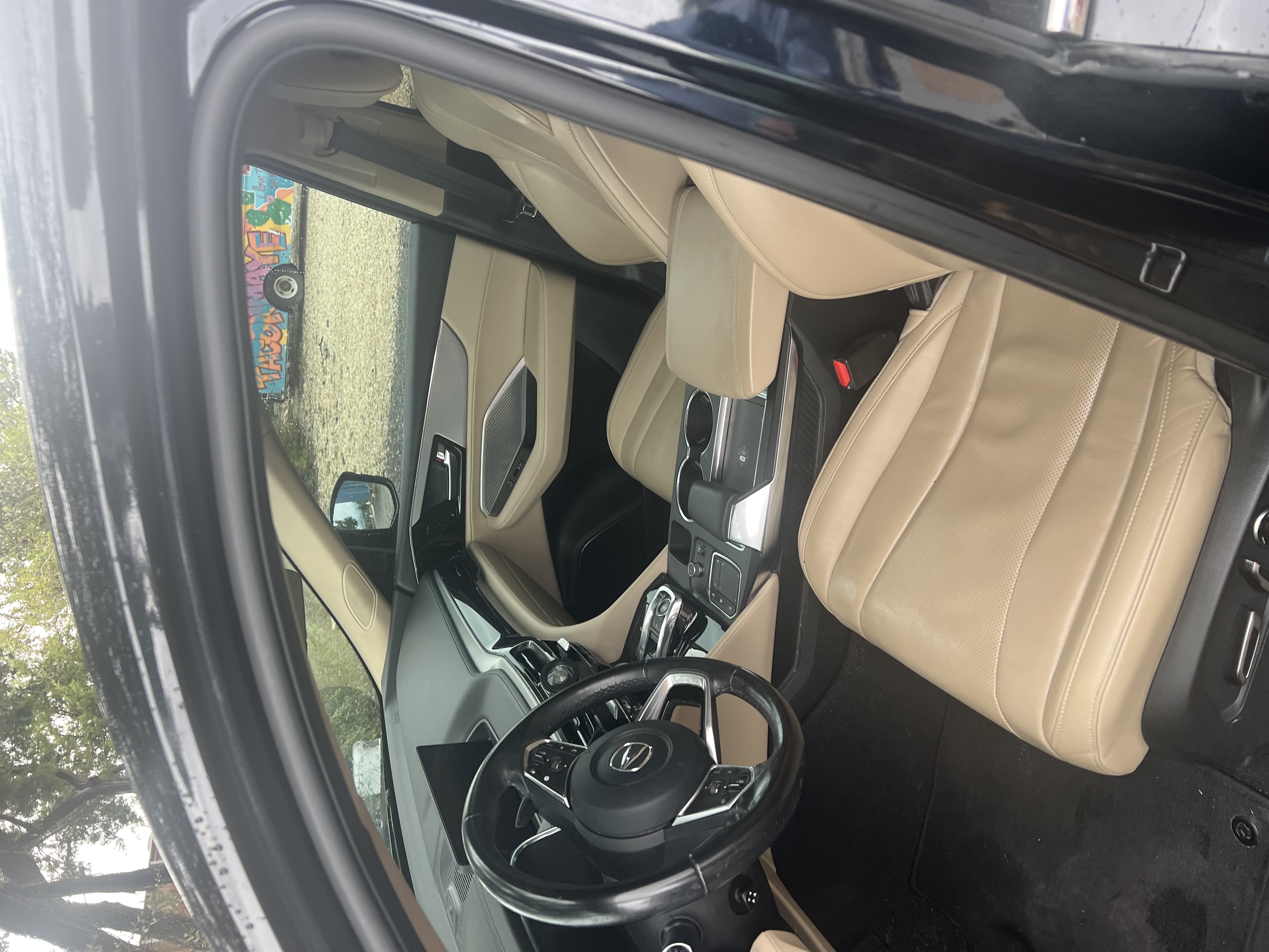 Used 2022 Acura MDX w/ Technology Package FWD image 4