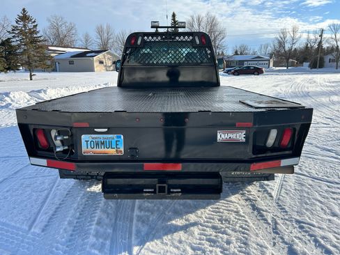 Used 2006 Ford F550 4x4 Regular Cab Super Duty image 10
