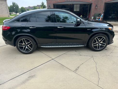 Used 2019 Mercedes-Benz GLE 43 AMG 4MATIC Coupe image 1