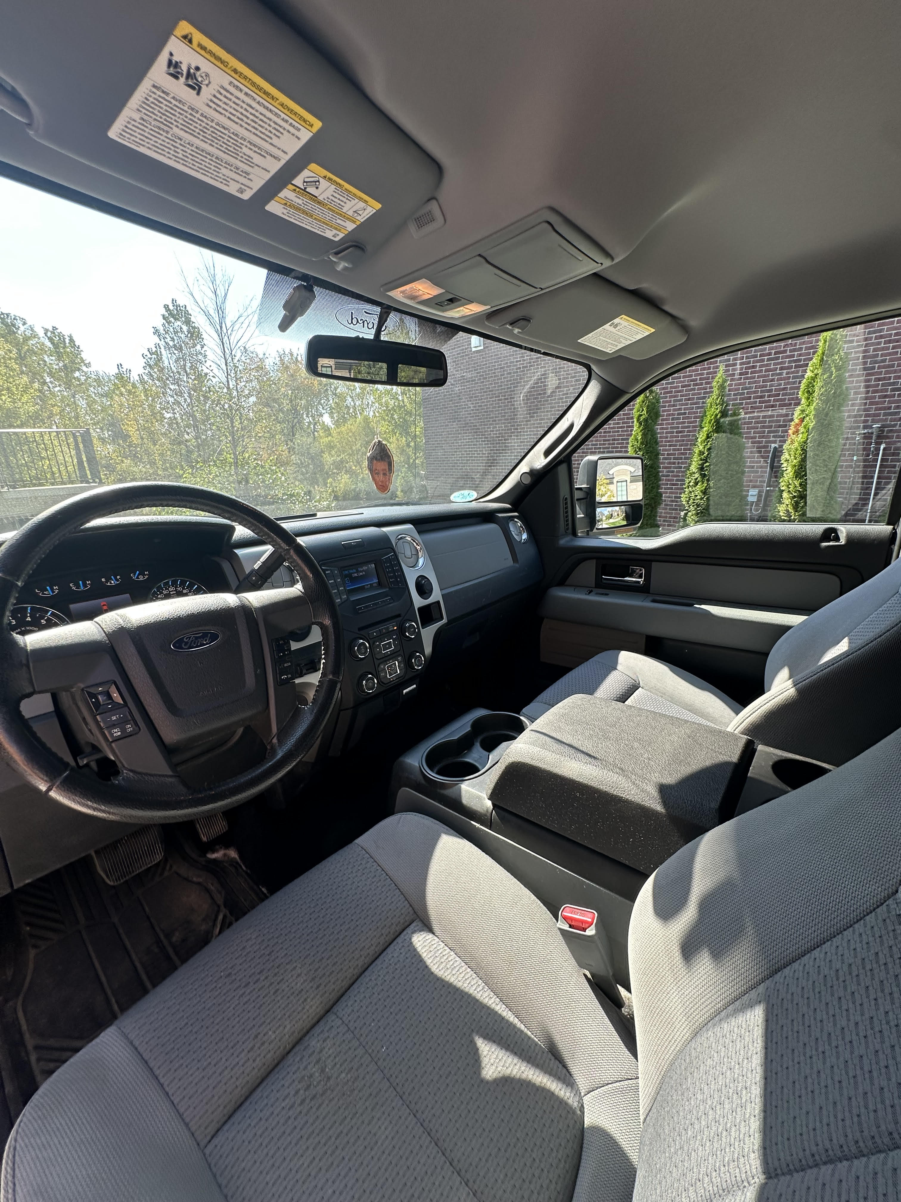 Used 2013 Ford F150 XLT w/ Luxury Equipment Group AWD/4WD image 10