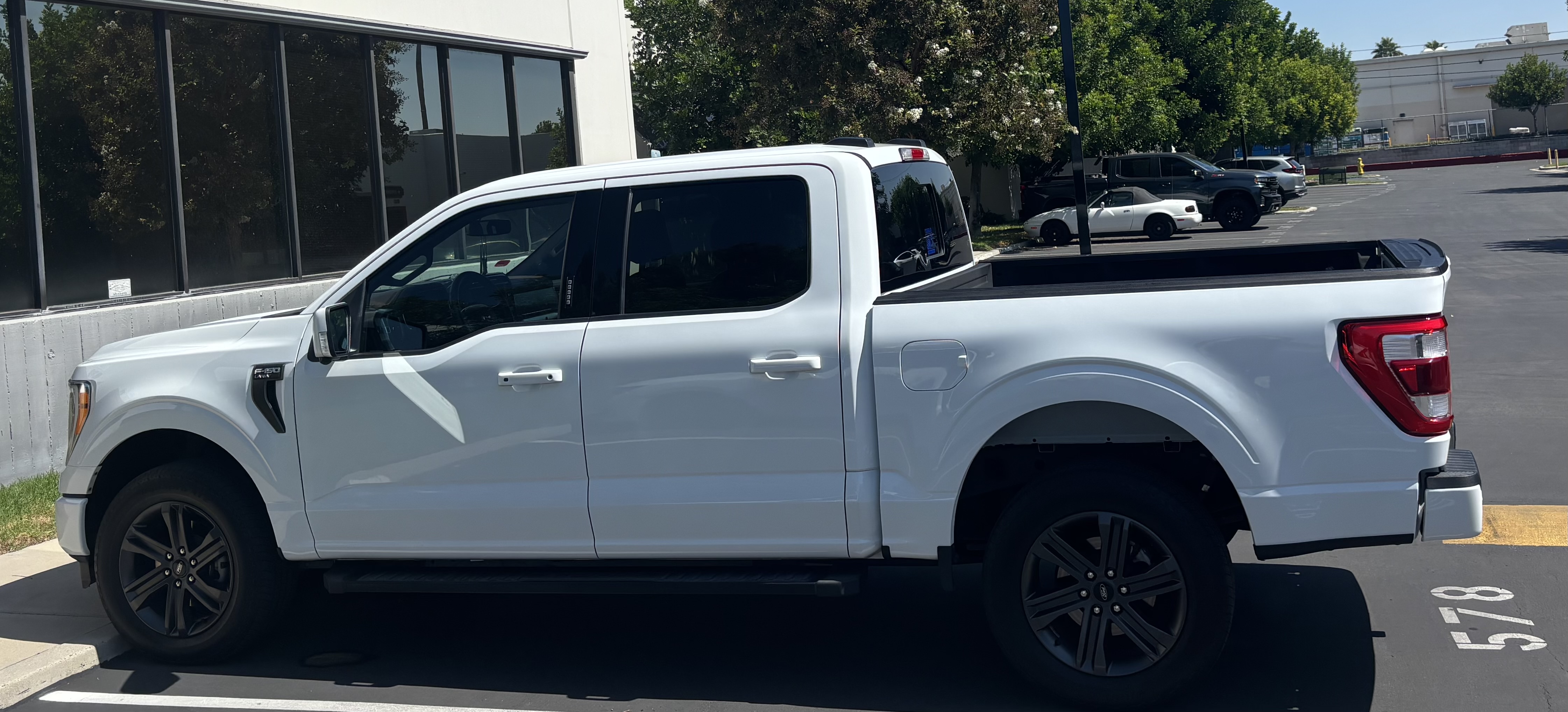 Used 2023 Ford F150 Lariat AWD/4WD image 1
