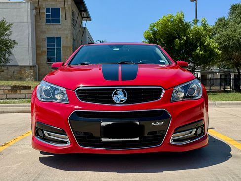 Used 2014 Chevrolet SS RWD image 18