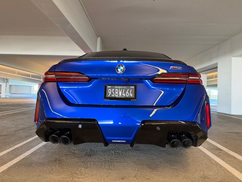 Used 2025 BMW M5 w/ Carbon Package image 2