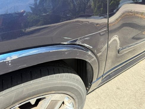 Used 2012 GMC Acadia Denali AWD/4WD image 10