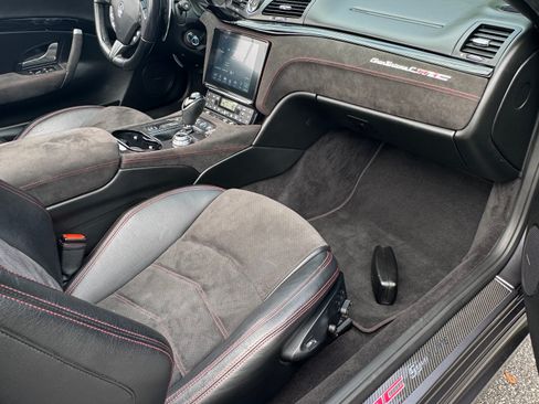 Used 2018 Maserati GranTurismo MC image 14