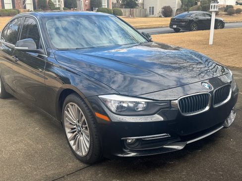 Used 2014 BMW 328d Sedan image 5