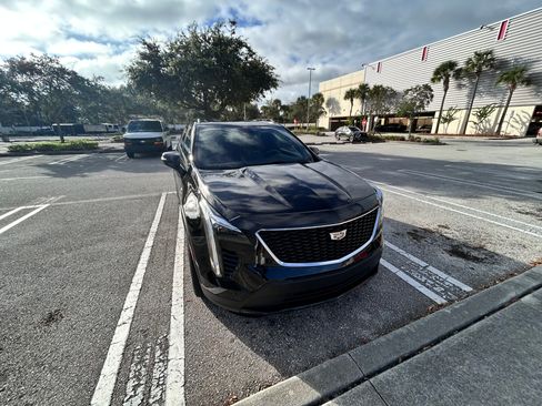 Used 2023 Cadillac XT4 Sport image 1