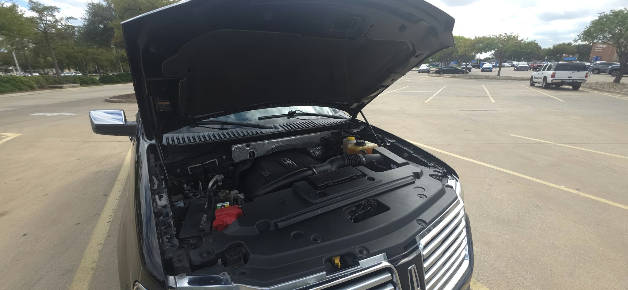 Used 2016 Lincoln Navigator L Select AWD/4WD image 12