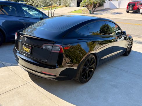 Used 2019 Tesla Model 3 Standard Range Plus image 5