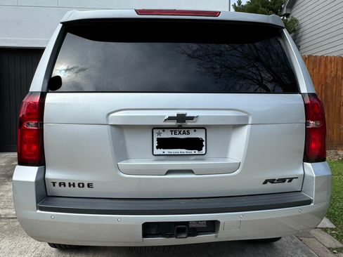 Used 2019 Chevrolet Tahoe 4WD w/ Enhanced Driver Alert Package image 4