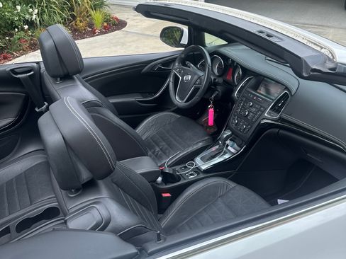 Used 2016 Buick Cascada Premium image 5