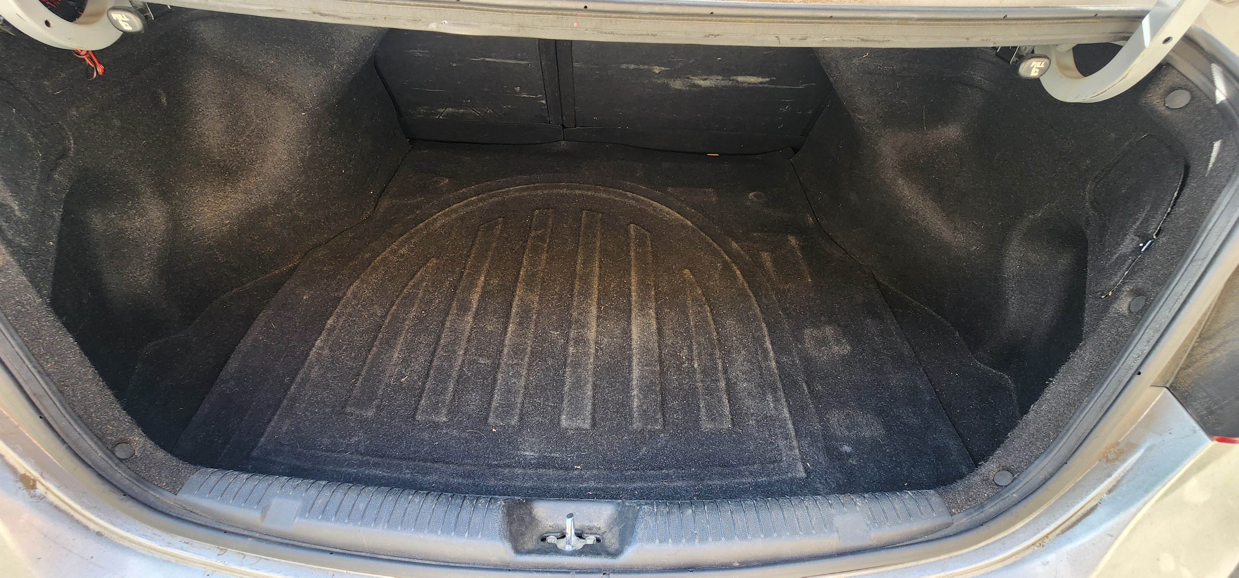 Used 2015 Hyundai Elantra SE FWD image 18