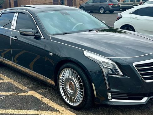 Used 2016 Cadillac CT6 Luxury AWD/4WD image 4