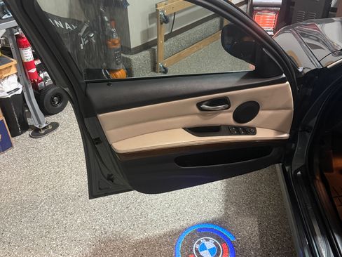 Used 2009 BMW 335i xDrive Sedan image 23