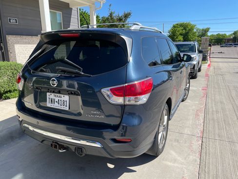 Used 2013 Nissan Pathfinder Platinum w/ Platinum Premium Pkg image 6
