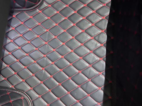 Used 2021 Audi RS Q8 Sport Utility 4D image 9