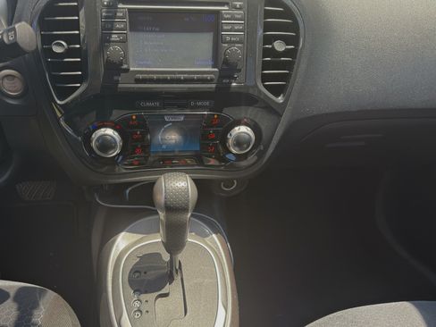 Used 2012 Nissan Juke SV AWD/4WD image 10
