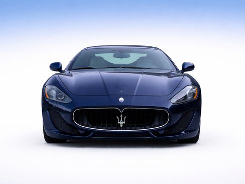 Used 2016 Maserati GranTurismo Sport image 8