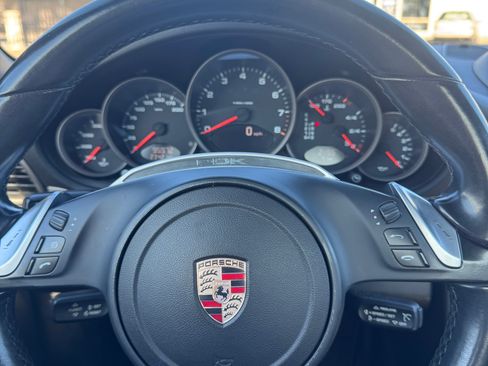 Used 2008 Porsche 911 Carrera image 11