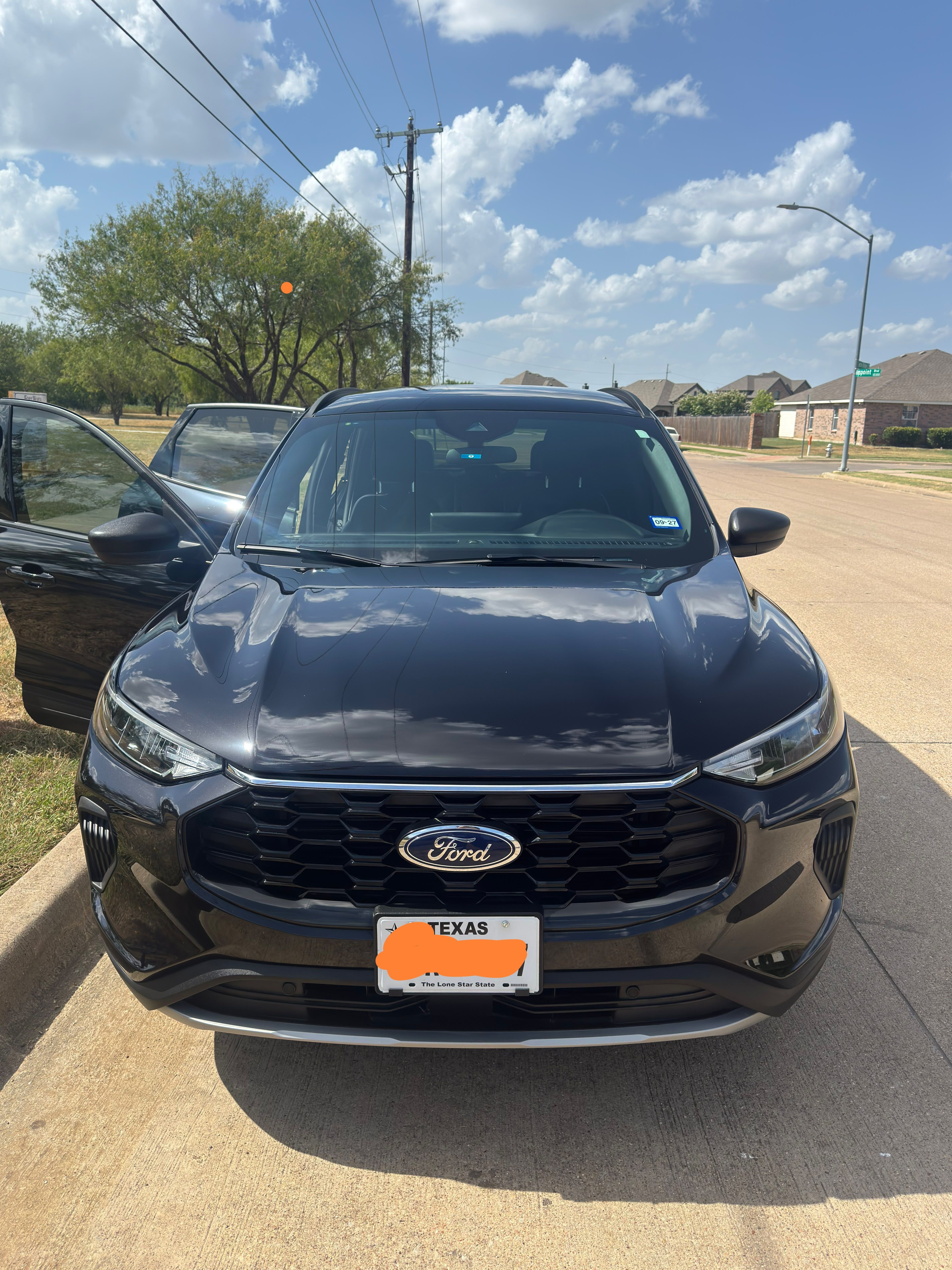 Used 2025 Ford Escape ST-Line w/ Equipment Group 301A FWD image 1
