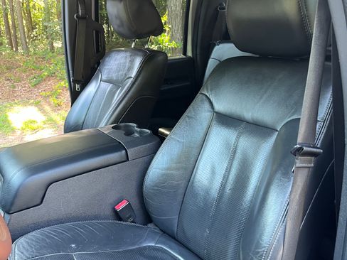 Used 2012 Ford F250 Lariat w/ Lariat Ultimate Pkg AWD/4WD image 9