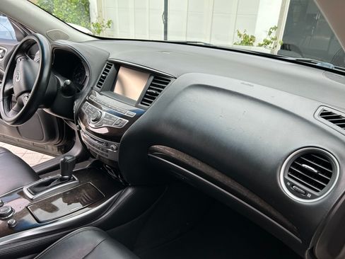 Used 2013 INFINITI JX35 FWD w/ Premium Pkg image 19