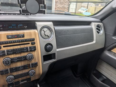 Used 2011 Ford F150 Lariat w/ Lariat Plus Pkg image 22