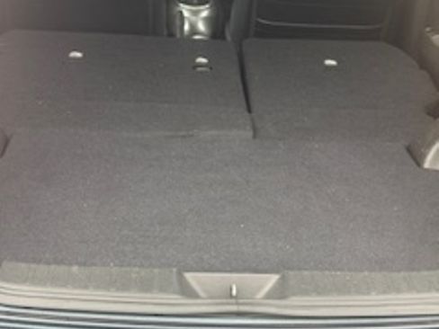 Used 2013 Nissan Juke SL image 16