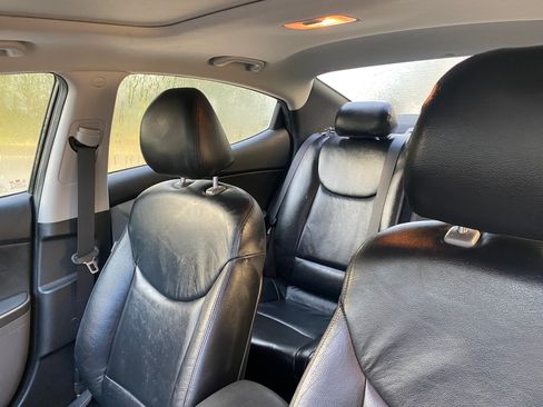 Used 2016 Hyundai Elantra Sport w/ Option Group 03 image 10