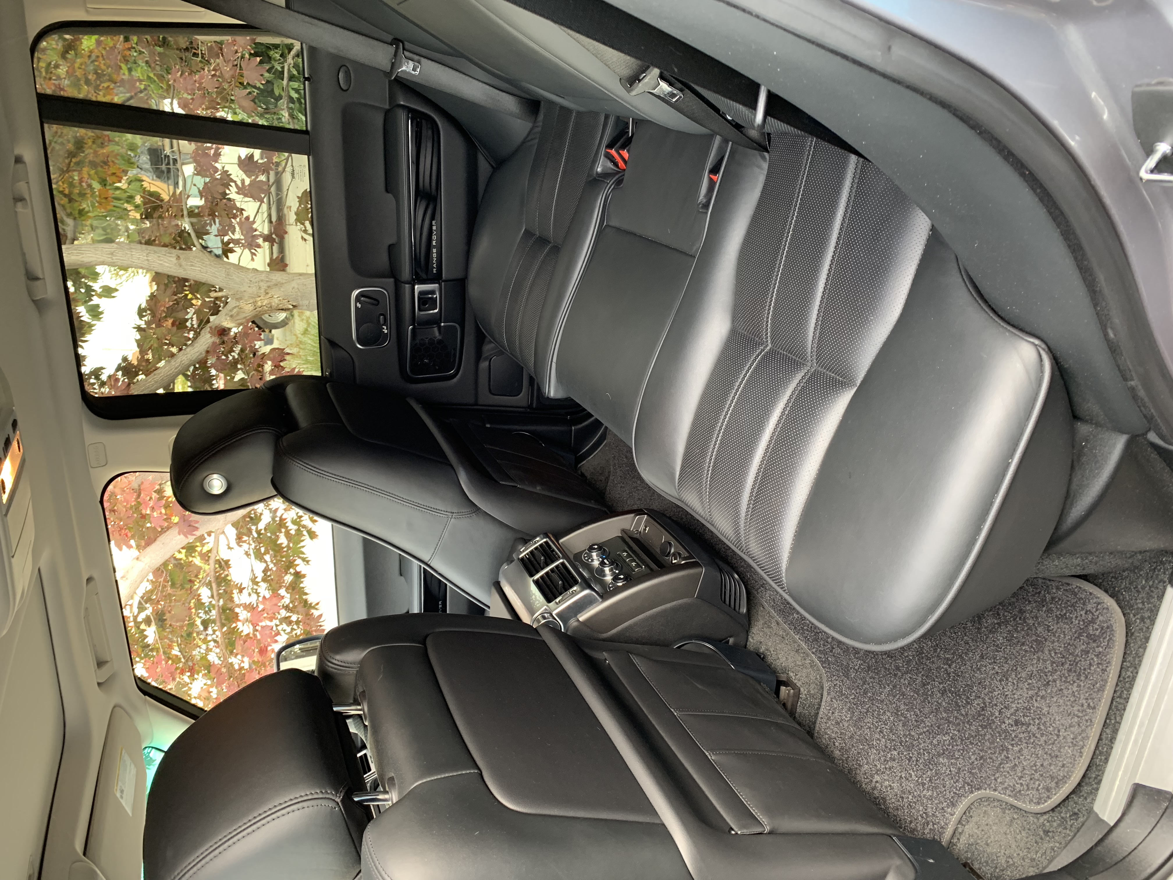 Used 2012 Land Rover Range Rover HSE LUX AWD/4WD image 5