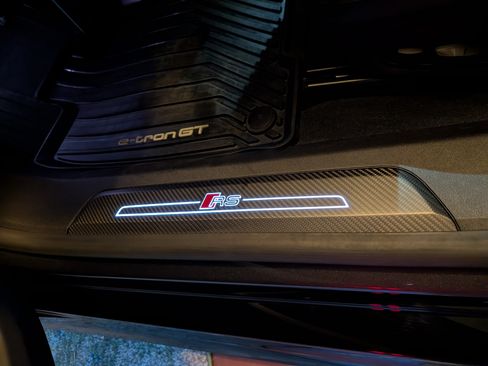 Used 2023 Audi RS e-tron GT w/ Carbon Performance Package image 4