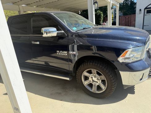 Used 2018 RAM 1500 Lone Star image 2