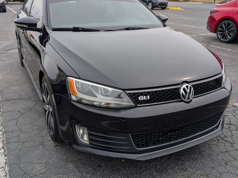 Used 2013 Volkswagen Jetta GLI Autobahn image 6
