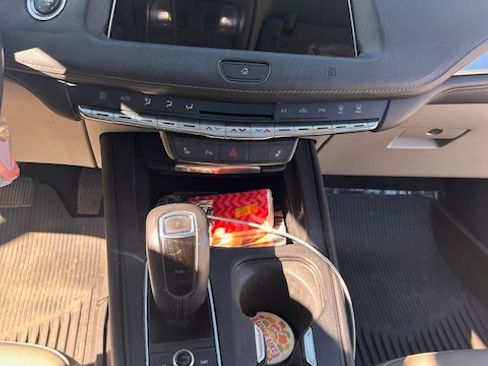 Used 2019 Cadillac XT4 Luxury w/ Cold Weather Package image 16