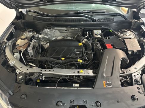 Used 2024 Chevrolet Trax LS w/ LS Convenience Package image 18