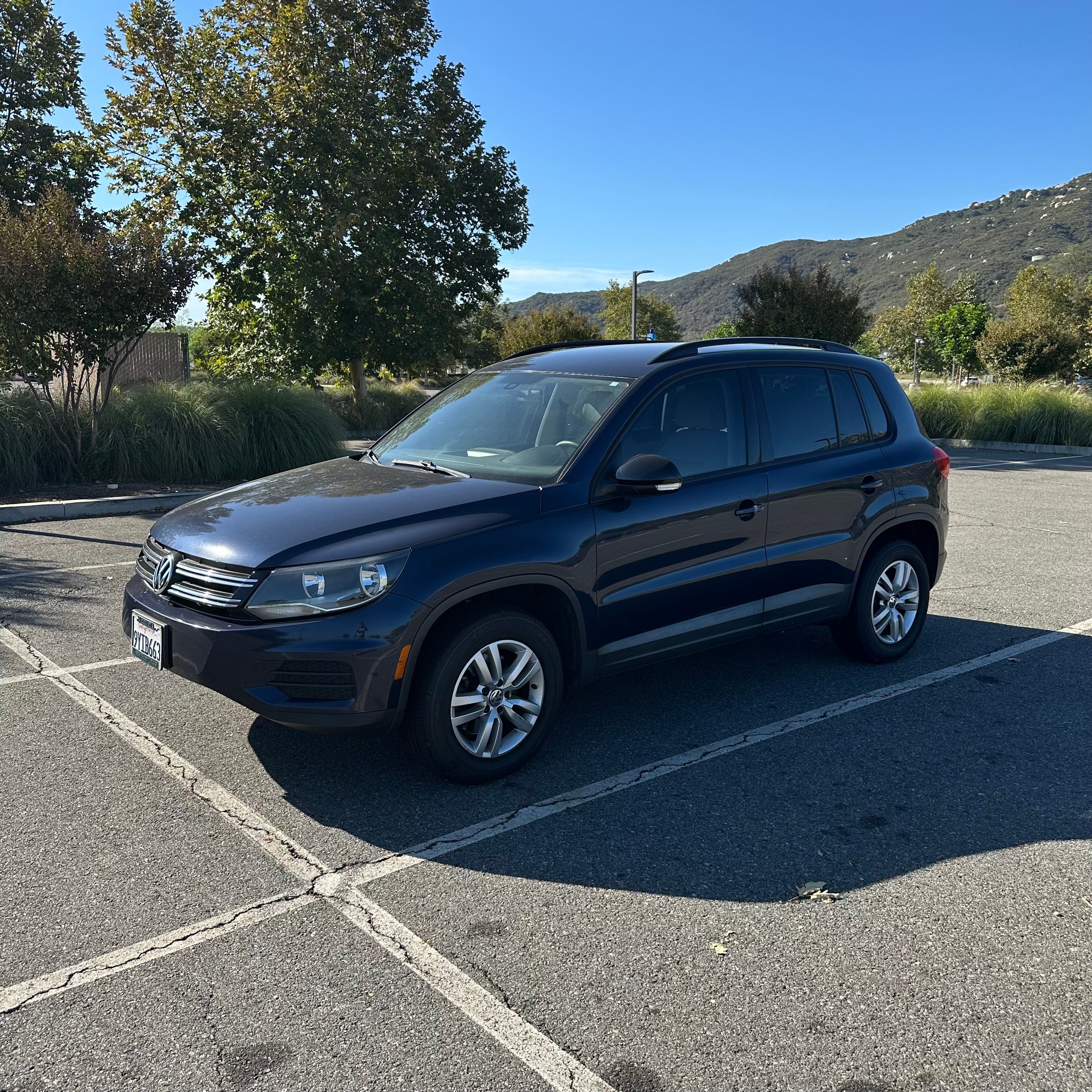 Used 2016 Volkswagen Tiguan S FWD image 5