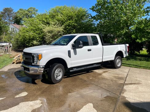 Used 2017 Ford F250 XL w/ Power Equipment Group image 1