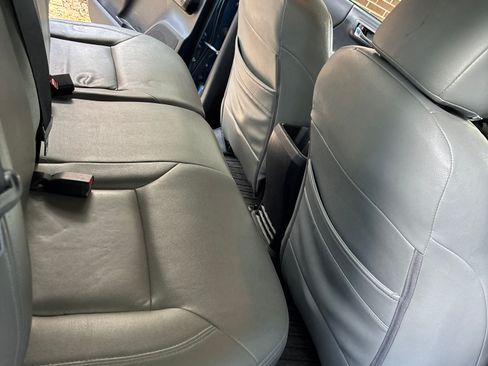 Used 2019 Toyota Tacoma TRD Sport w/ Technology Package RWD image 12