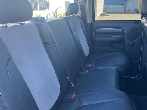 Used 2005 Dodge Ram 1500 Truck SLT image 7