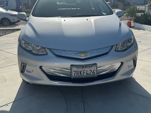 Used 2016 Chevrolet Volt Premier w/ Driver Confidence Package image 8