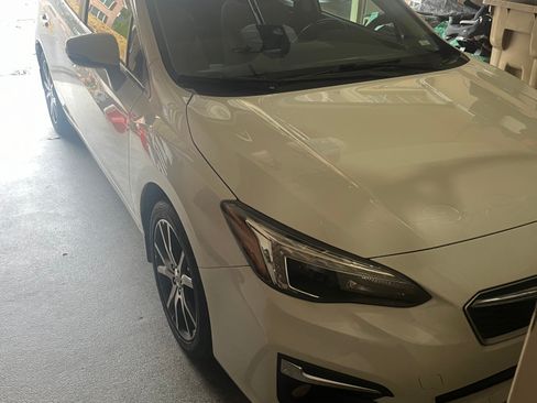 Used 2018 Subaru Impreza 2.0i Limited image 1