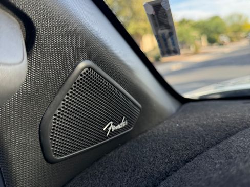 Used 2021 Nissan Titan PRO-4X w/ Pro-4x Convenience Package image 16