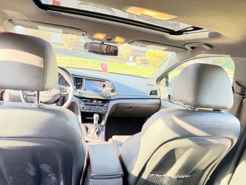 Used 2018 Hyundai Elantra Sport w/ Sport Premium Package 03 image 8