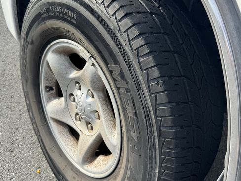 Used 2003 Toyota Tundra SR5 RWD image 9