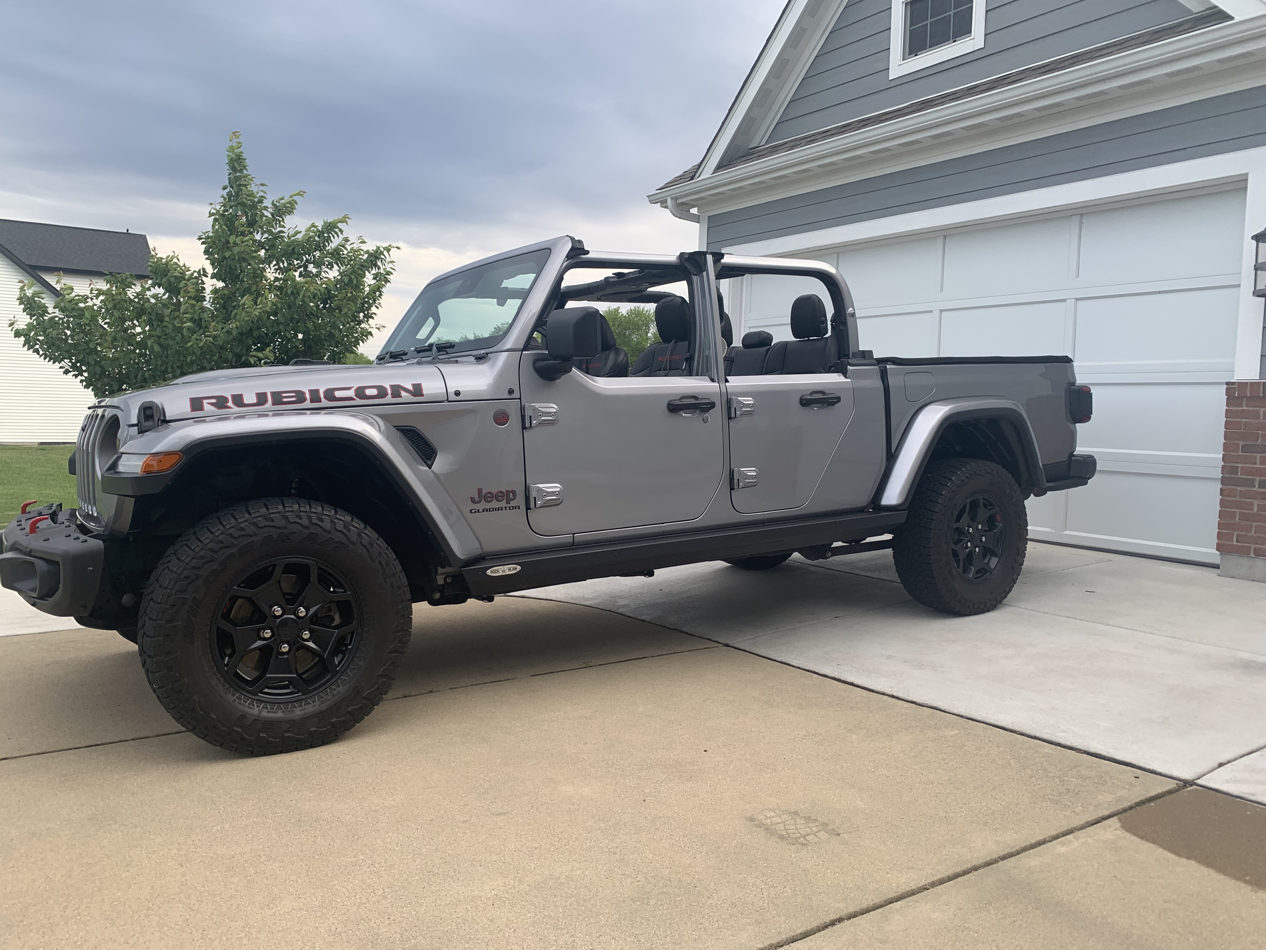 Used 2020 Jeep Gladiator Rubicon AWD/4WD image 4