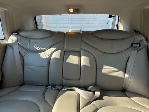 Used 1996 Lincoln Town Car Cartier image 9