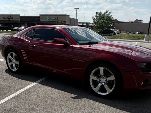 Used 2010 Chevrolet Camaro LT w/ RS Package RWD image 4